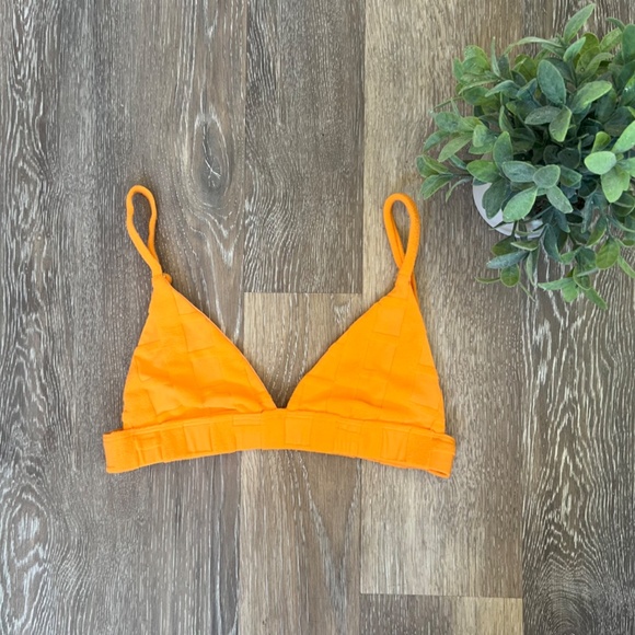 Frankie's Bikinis x Naomi Osaka Claire Triangle Terry Bikini Top Size M - Picture 3 of 10